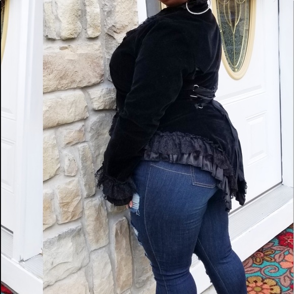 Black Jacket - Picture 3 of 4